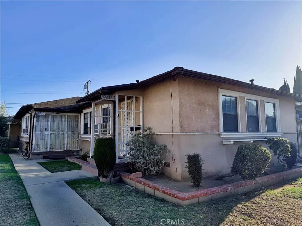 2310 W Compton, Compton, CA — listing photo 1