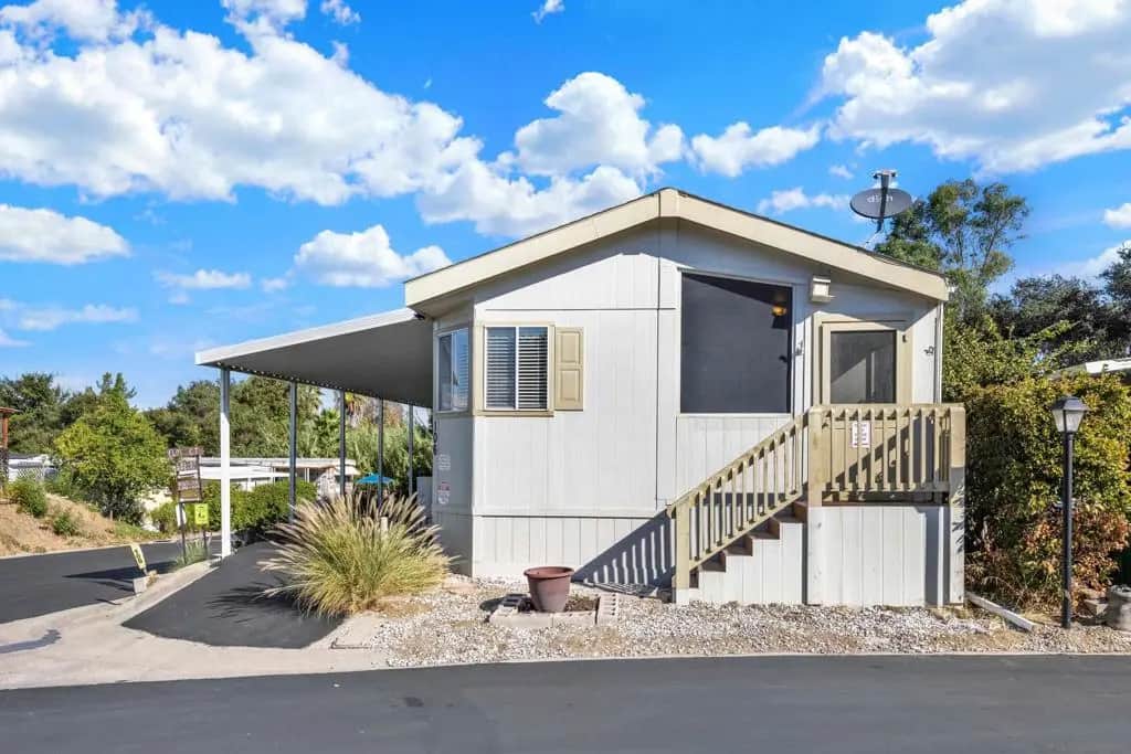 13460 Highway 8 Business 106, Lakeside, CA — listing photo 1