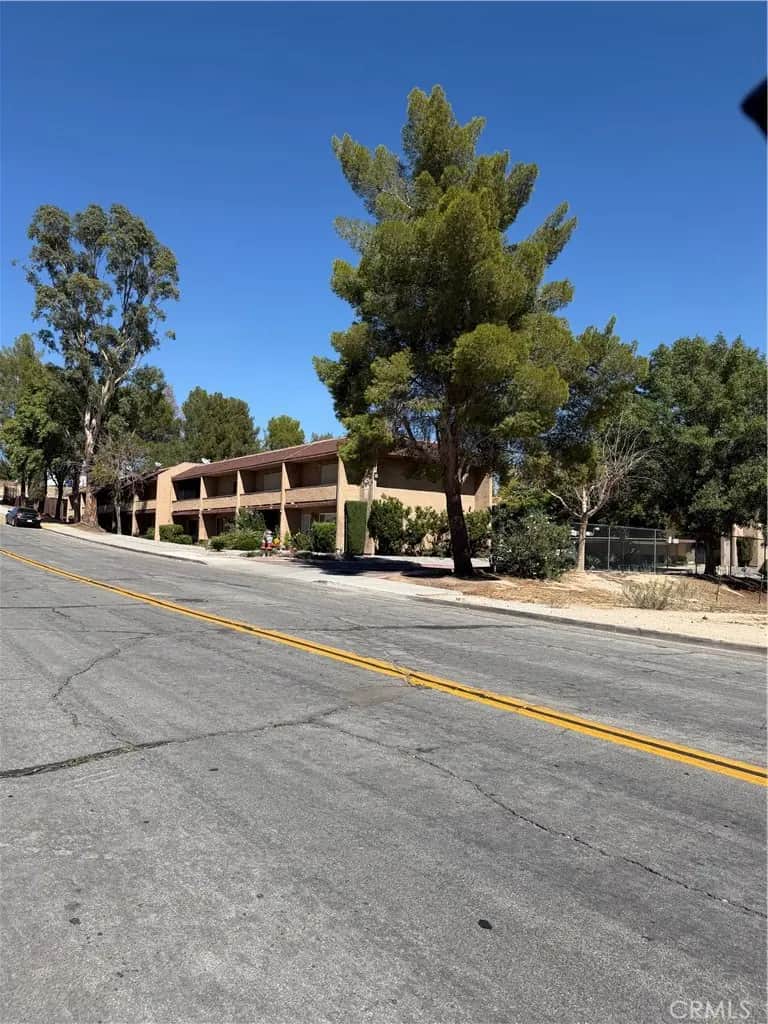 14299 La Paz #24, Victorville, CA — listing photo 1