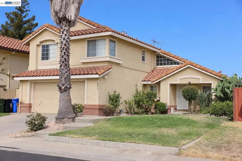 4813 Laguna West Way, Elk Grove, CA — listing photo 1
