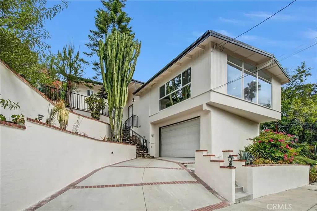 2677 Saxon, Los Angeles, CA — listing photo 1