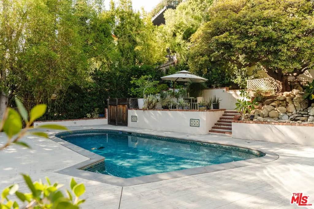1803 N Stanley Avenue, Los Angeles, CA — listing photo 1