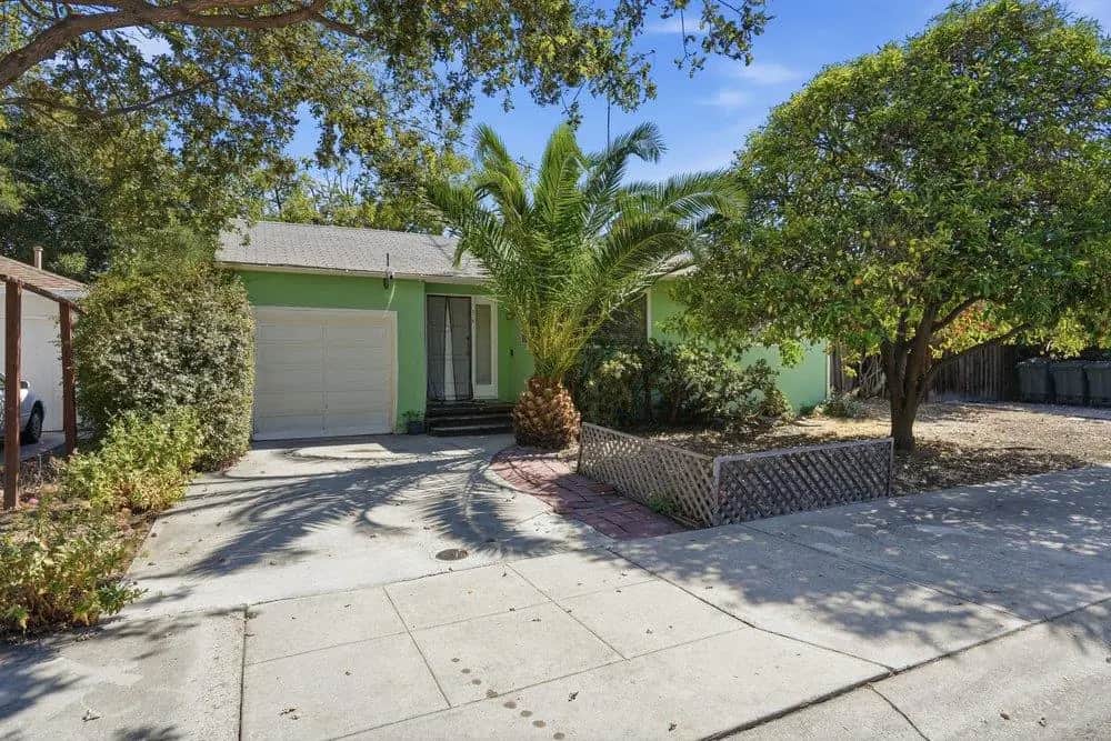 216 Bartlett, Sunnyvale, CA — listing photo 1