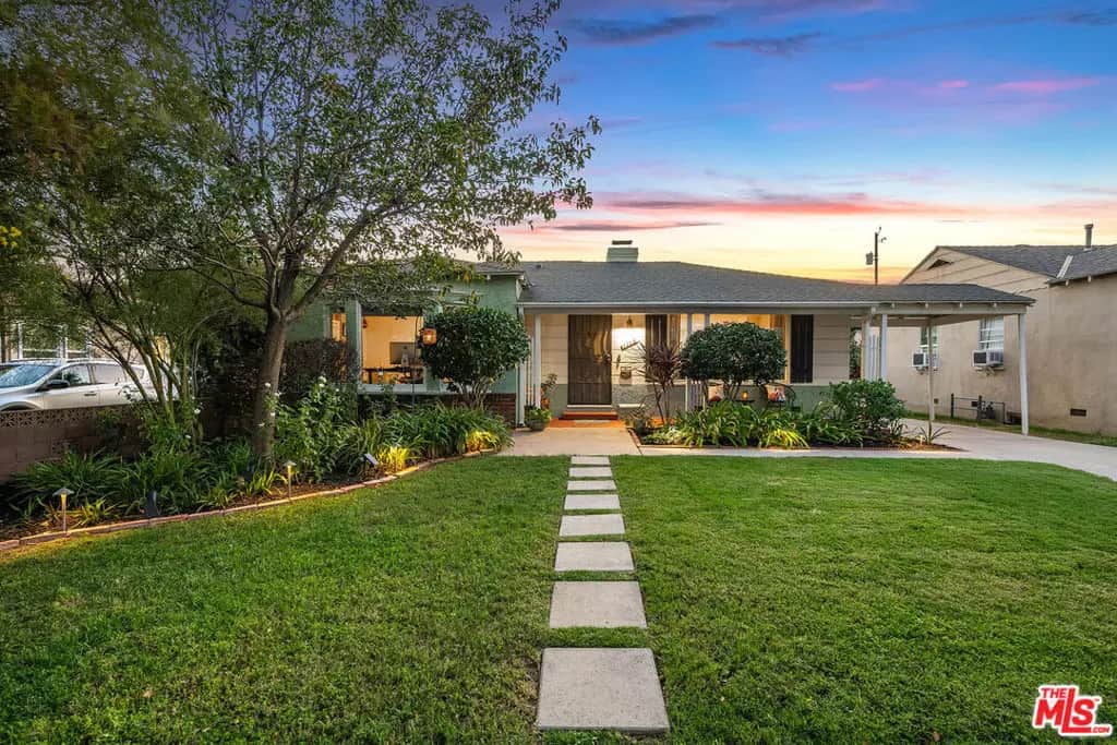 1115 N Screenland Drive, Burbank, CA — listing photo 1