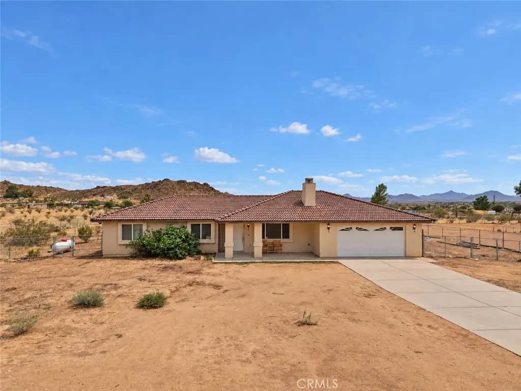14720 Desert Star Road, Apple Valley, CA — listing photo 1
