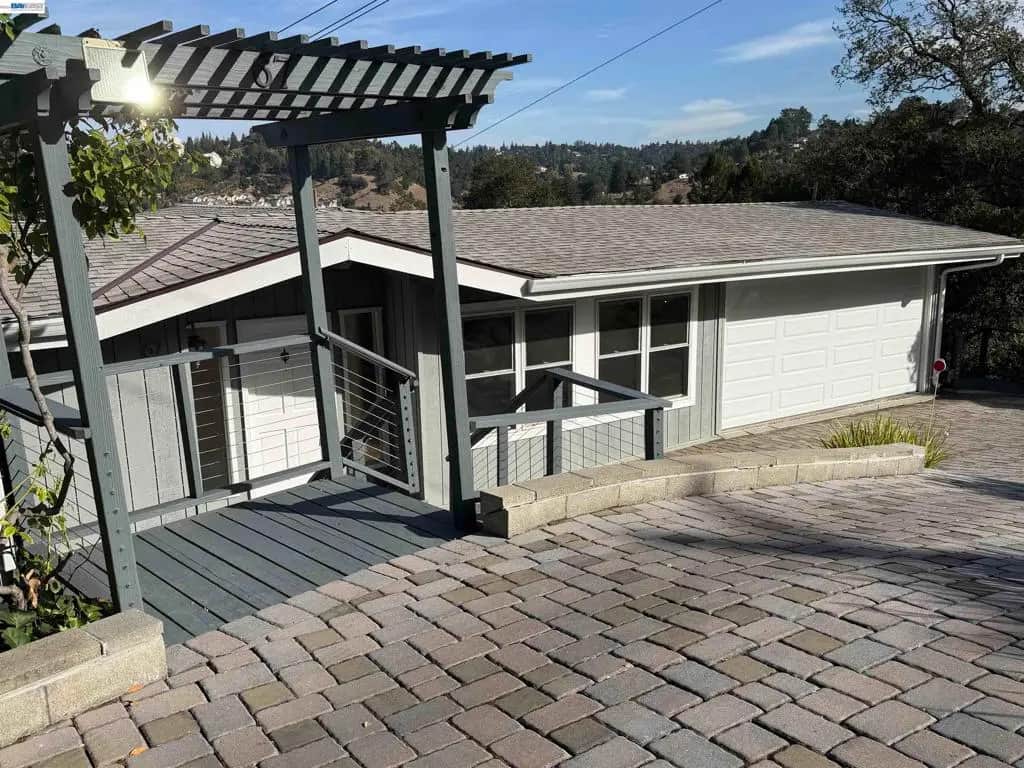 67 Barbara Rd, Orinda, CA — listing photo 1