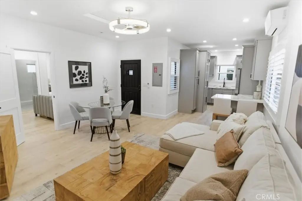 900 Brier 900A, Glendale, CA — listing photo 1