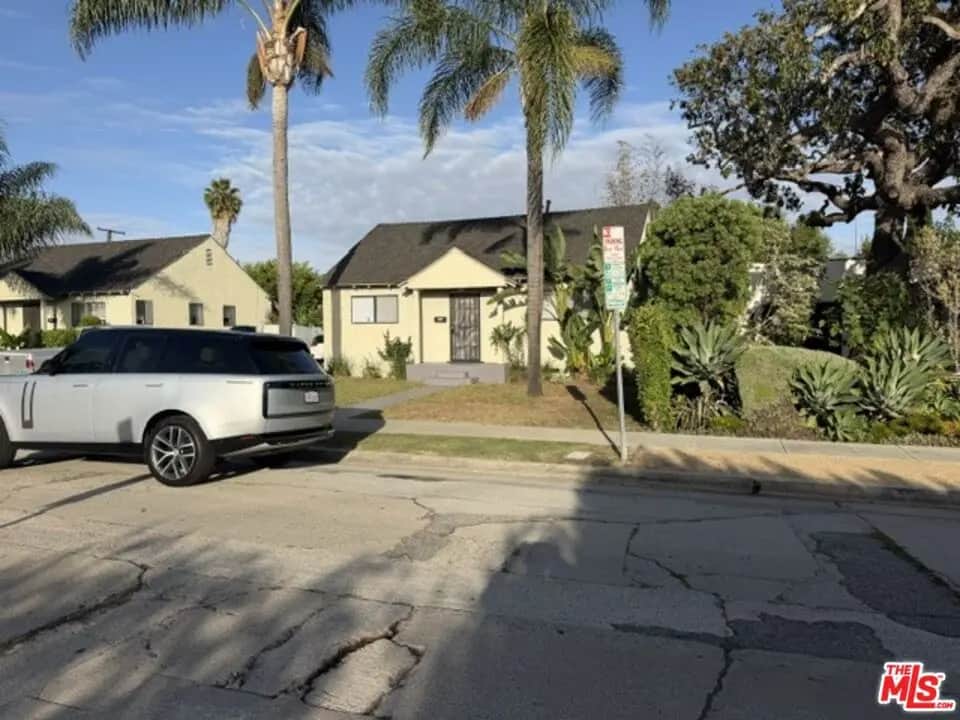 4060 Rosabell Street, Los Angeles, CA — listing photo 1