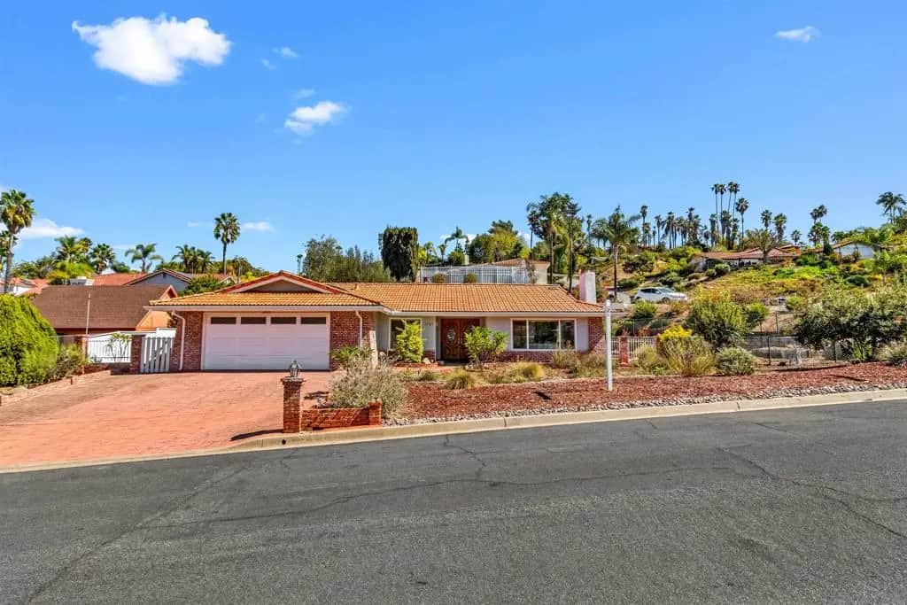1721 Cono Dr, El Cajon, CA — listing photo 1