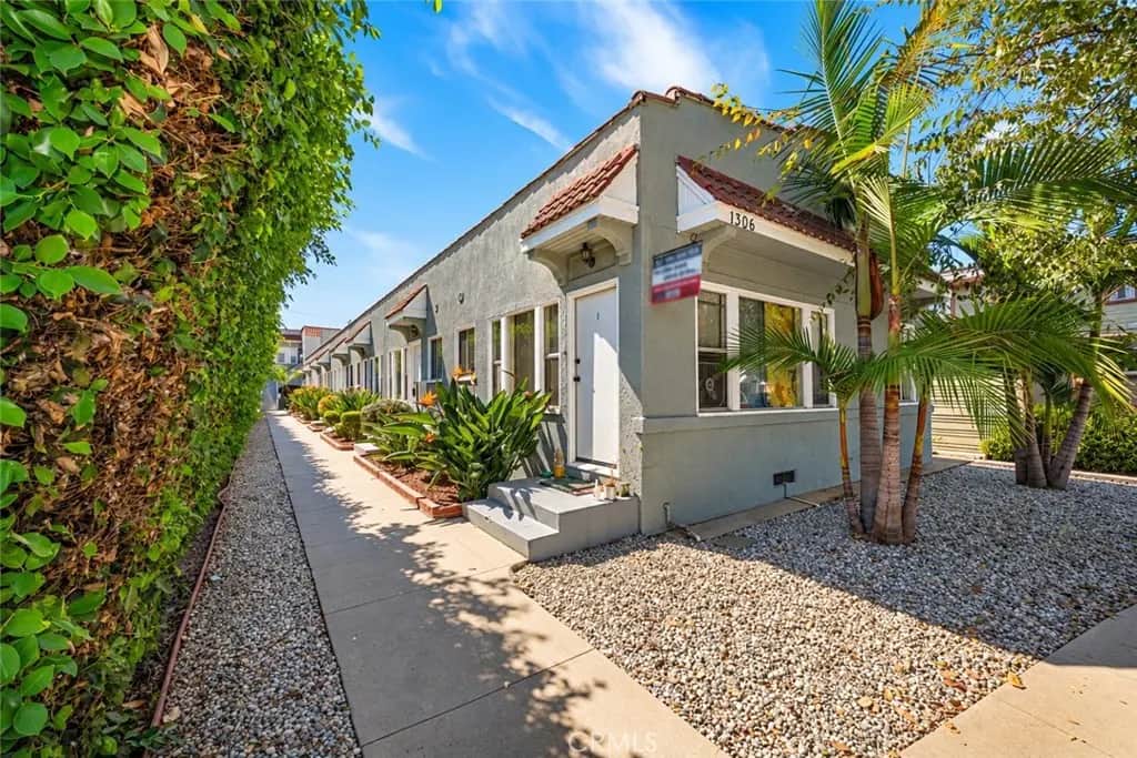 1306 E Hellman Street, Long Beach, CA — listing photo 1