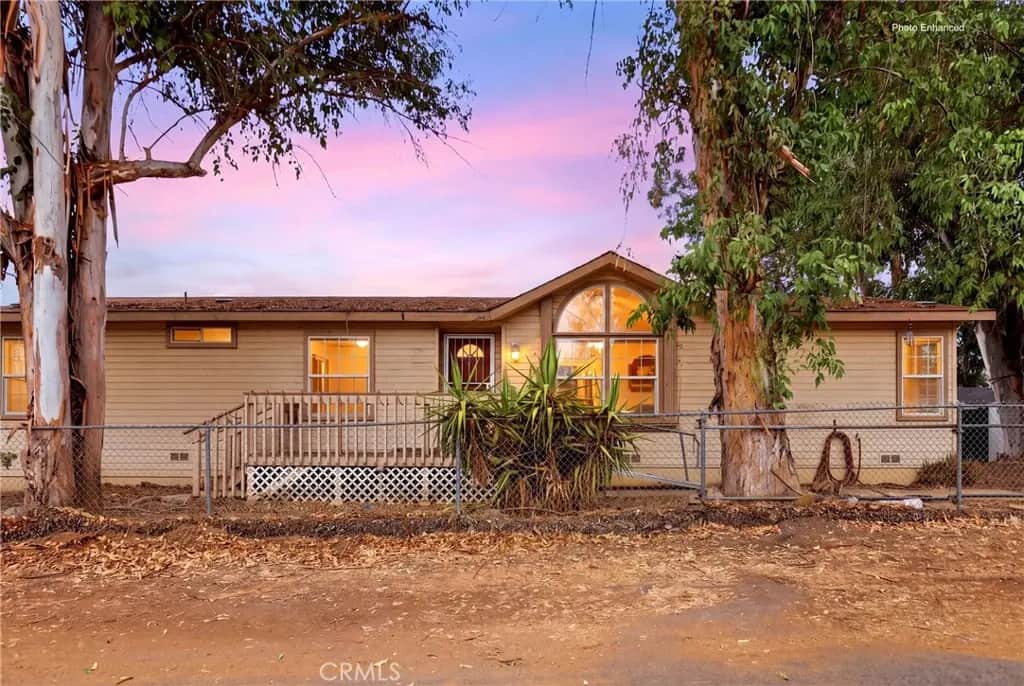 18530 Eucalyptus Avenue, Lake Elsinore, CA — listing photo 1