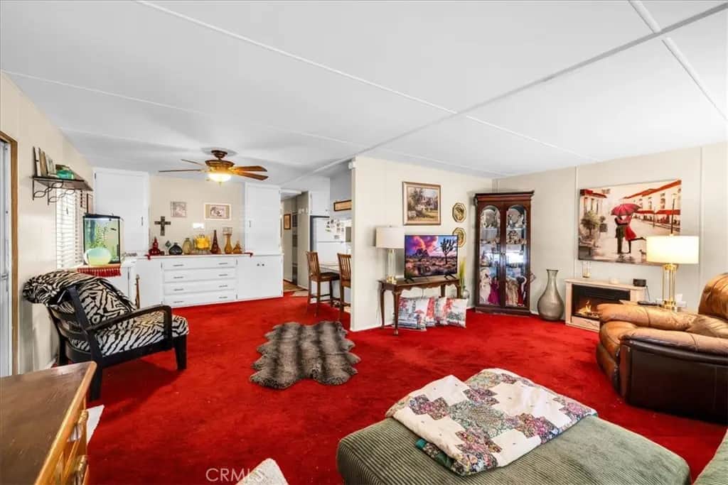 56254 29 Palms Hwy 16, Yucca Valley, CA — listing photo 1