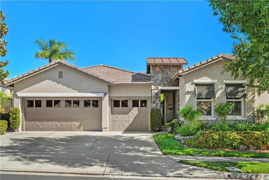 9104 Larkspur, Corona, CA — listing photo 1
