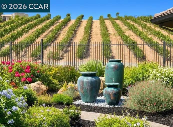 2027 Tempranillo Lane, Brentwood, CA — listing photo 1