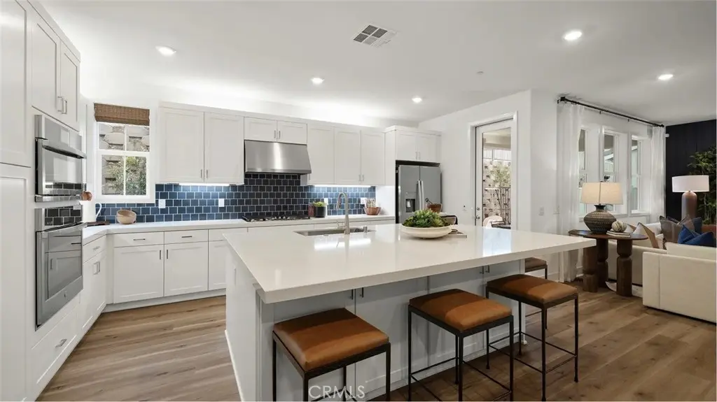 2219 Perdido Lane, Santa Paula, CA — listing photo 1