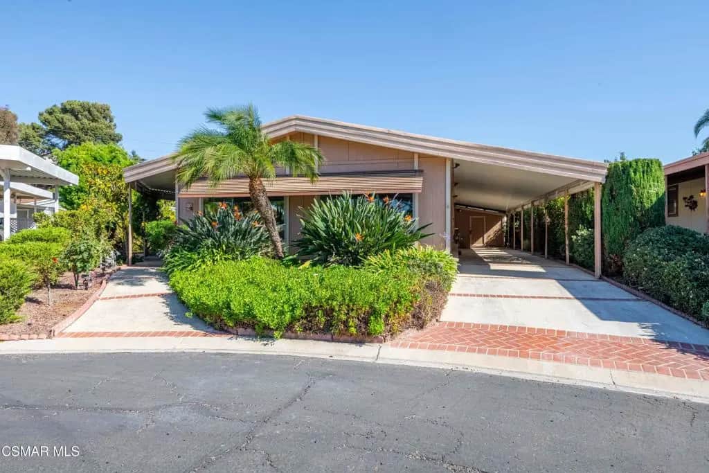 20 Tahquitz Court 219, Camarillo, CA — listing photo 1