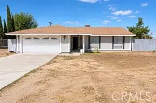 14580 Coalinga, Victorville, CA — listing photo 1