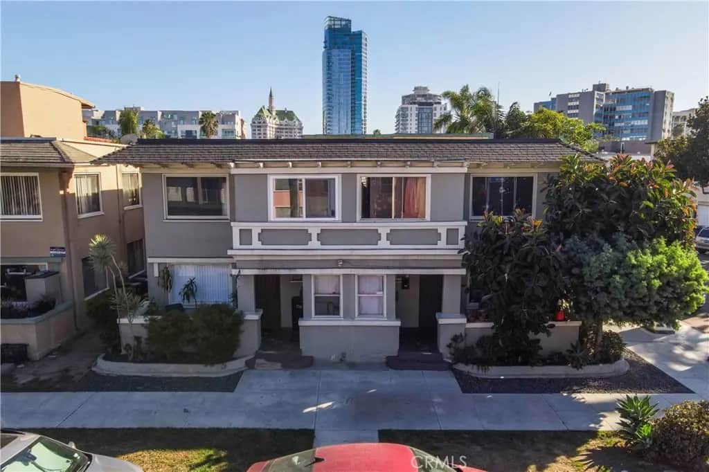 702 E 3rd, Long Beach, CA — listing photo 1