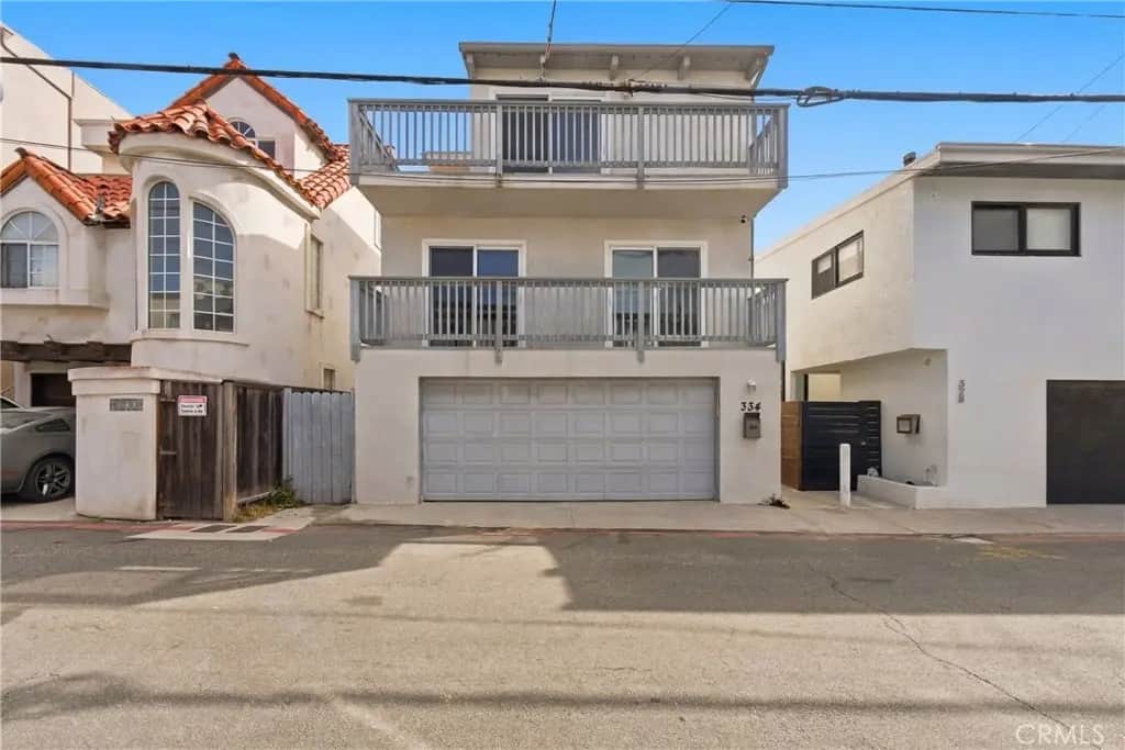 334 Palm Drive, Hermosa Beach, CA — listing photo 1
