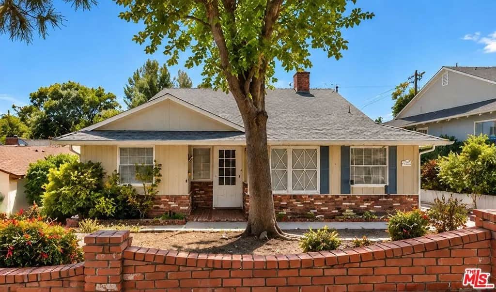 9801 Cabanas Avenue, Tujunga, CA — listing photo 1