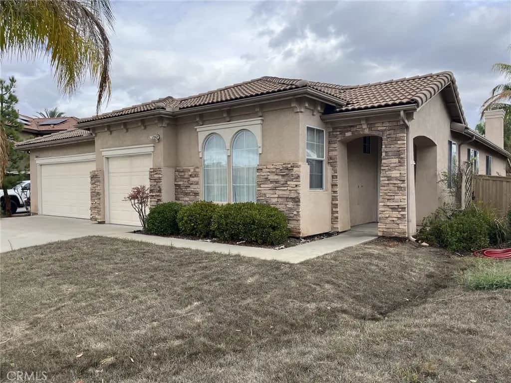 36548 Deauville, Winchester, CA — listing photo 1