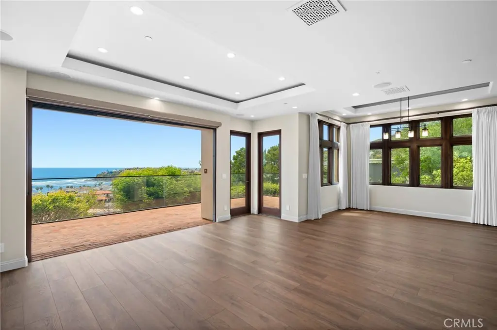 374 Ledroit Street, Laguna Beach, CA — listing photo 1