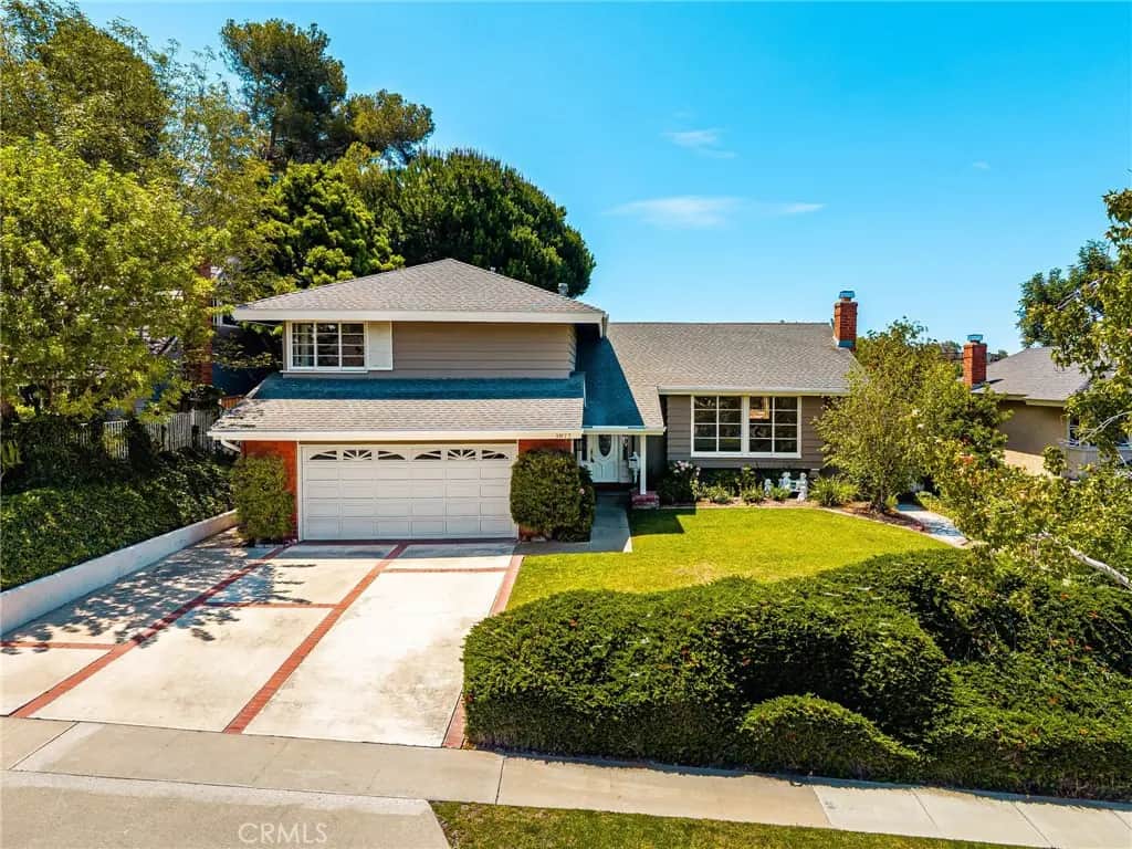 1877 Swan Circle, Costa Mesa, CA — listing photo 1