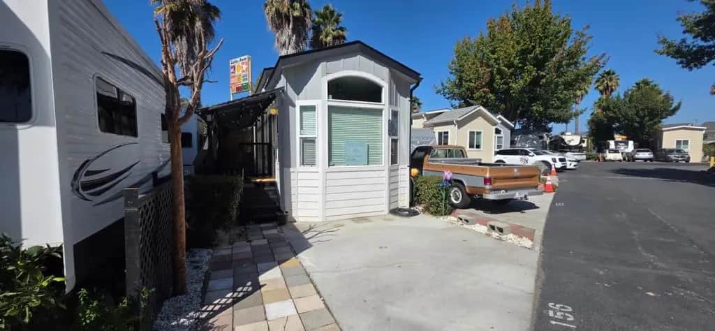 5878 Garlic Farms Way 156, Gilroy, CA — listing photo 1