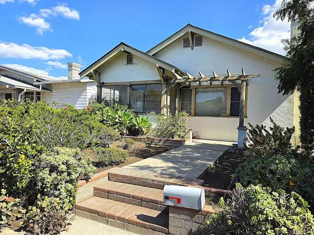 2911 Dale St, San Diego, CA — listing photo 1