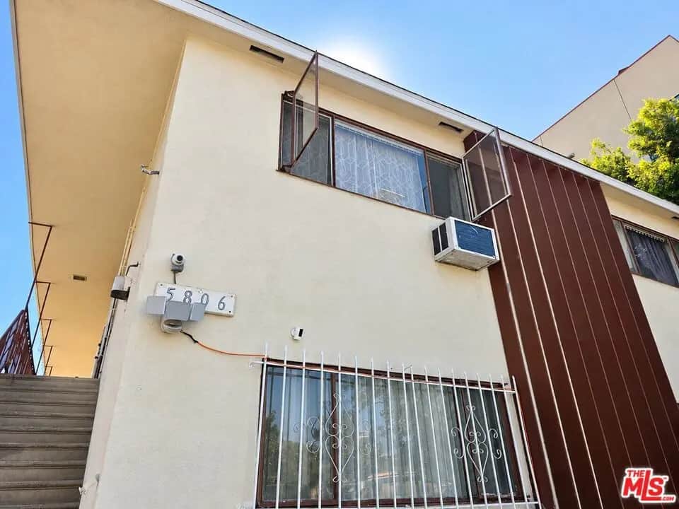 5806 La Mirada Avenue 7, Los Angeles, CA — listing photo 1