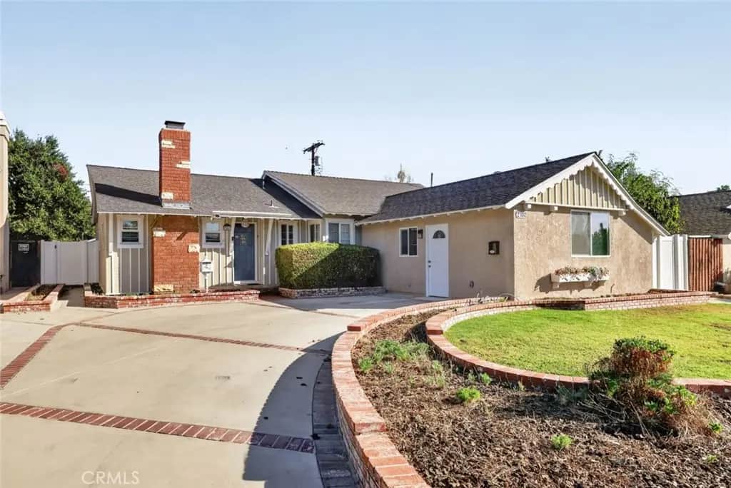 21043 Hemmingway Street, Canoga Park, CA — listing photo 1