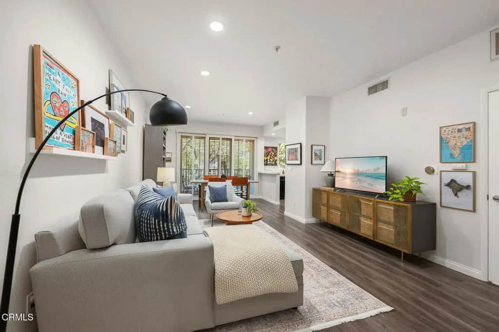 286 N Madison 314, Pasadena, CA — listing photo 1