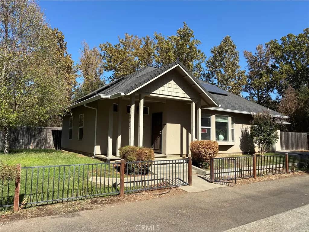 1111 Olive, Chico, CA — listing photo 1