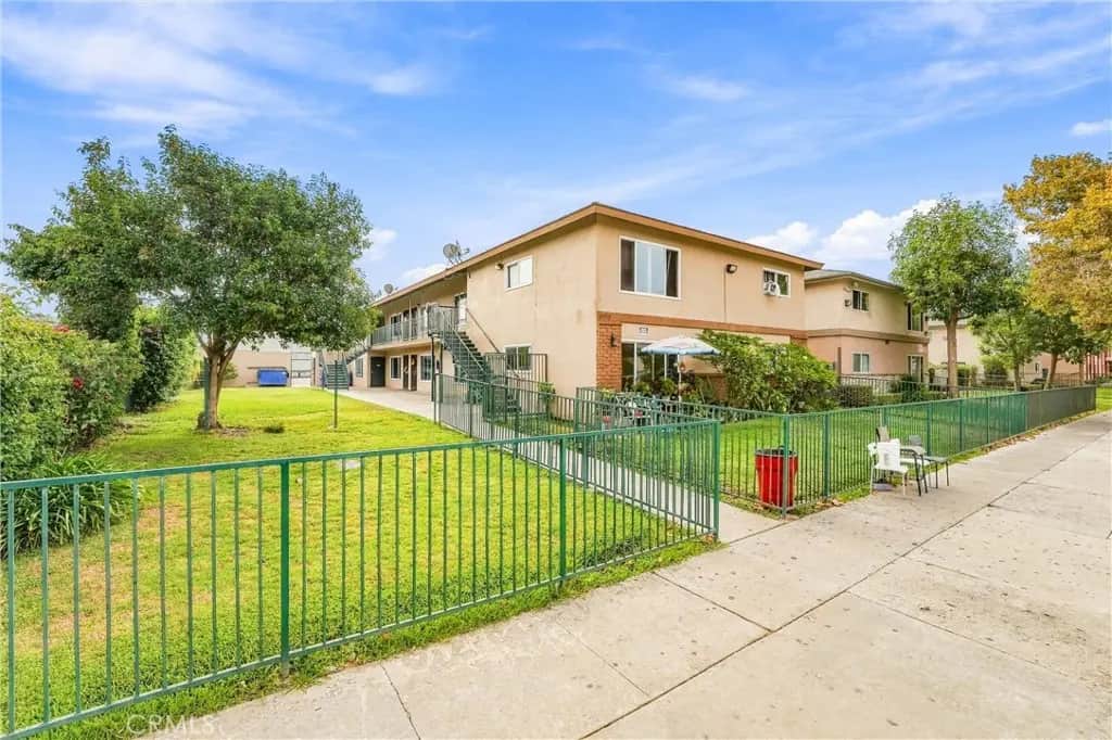 809 S Townsend Street, Santa Ana, CA — listing photo 1