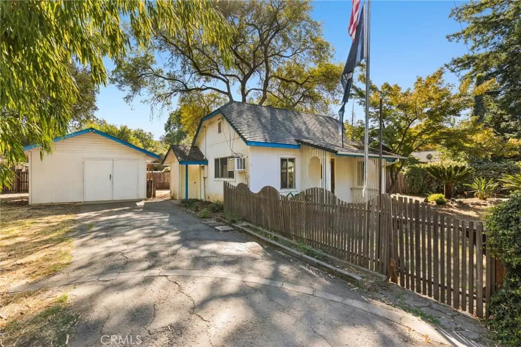 315 W 20th Street, Chico, CA — listing photo 1