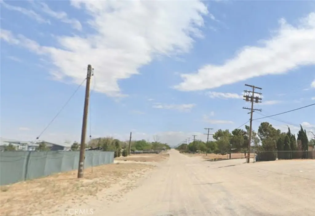 8401 Ave E-8, Lancaster, CA — listing photo 1