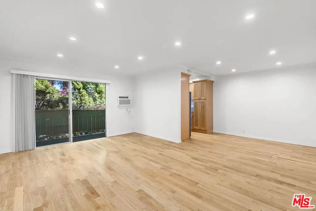 8219 Norton Avenue 8, West Hollywood, CA — listing photo 1