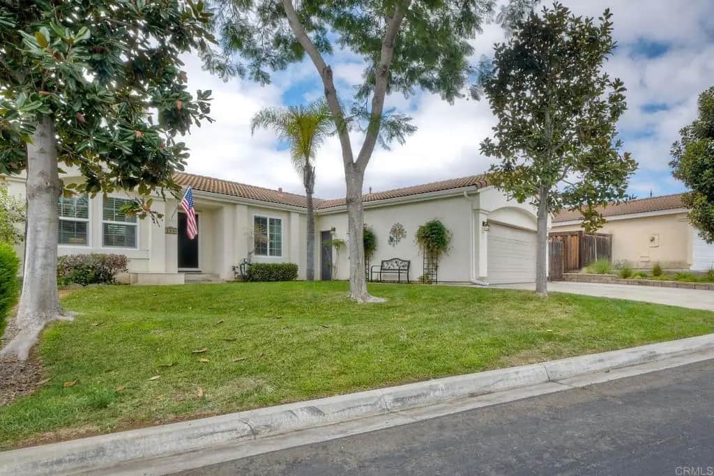 2208 Dante Ter, Vista, CA — listing photo 1