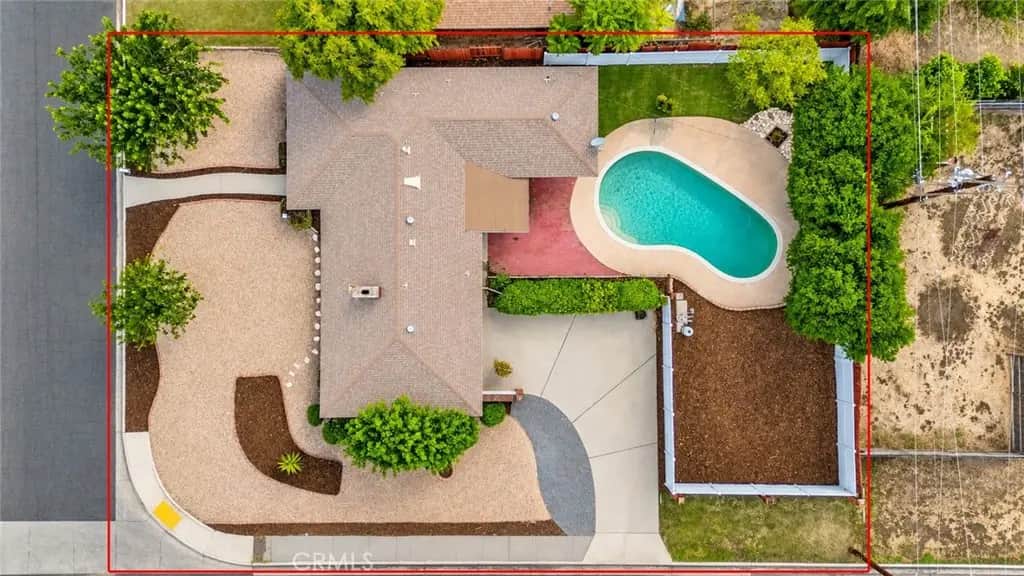 26488 Plymouth, Hemet, CA — listing photo 1