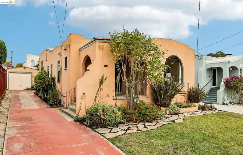 2927 58Th Ave, Oakland, CA — listing photo 1