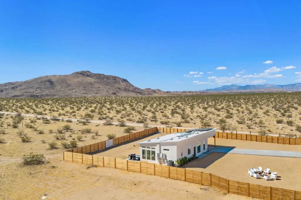 61723 Highland View Drive, Joshua Tree, CA — listing photo 1