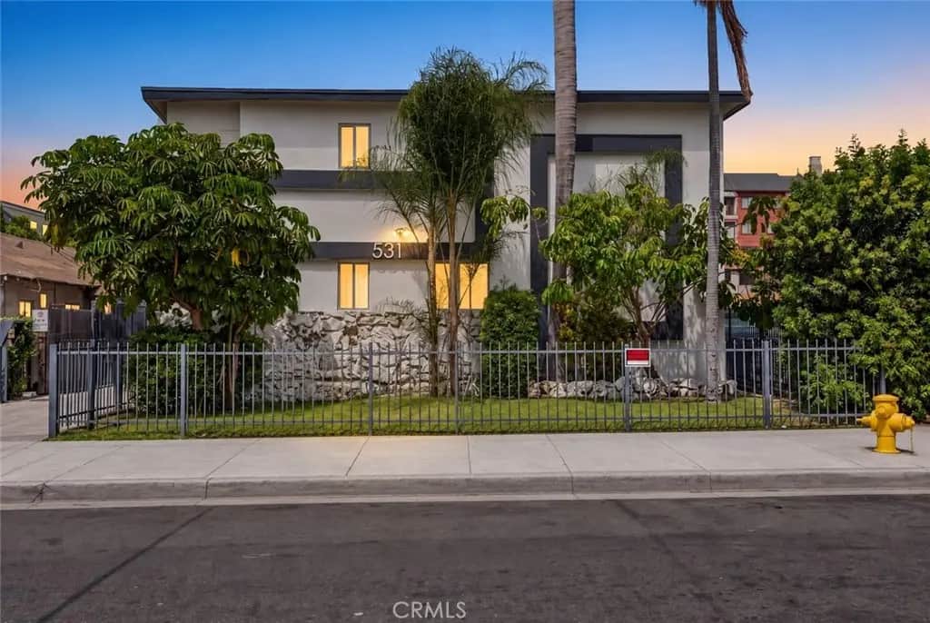531 W Hyde Park, Inglewood, CA — listing photo 1