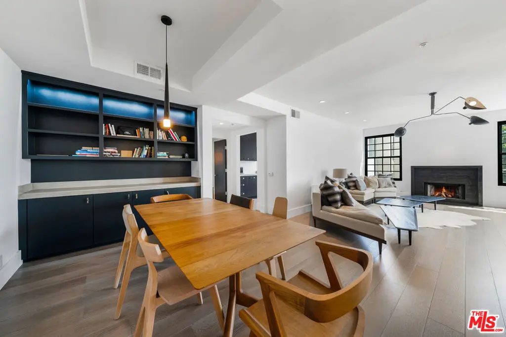 960 N Doheny Drive 301, West Hollywood, CA — listing photo 1