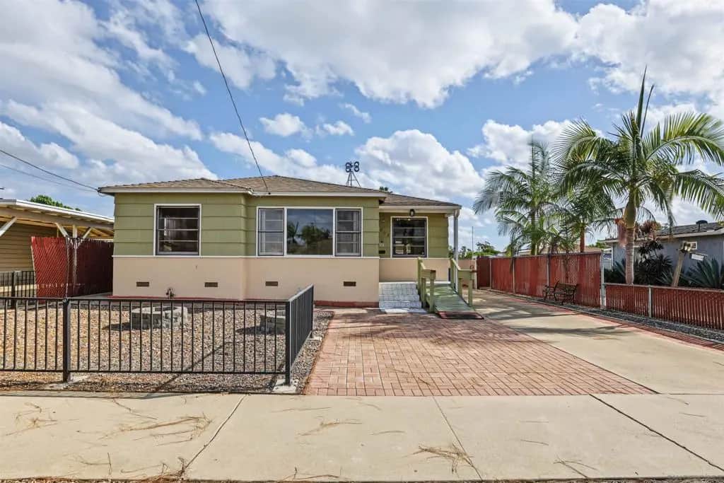 208 K St, Chula Vista, CA — listing photo 1