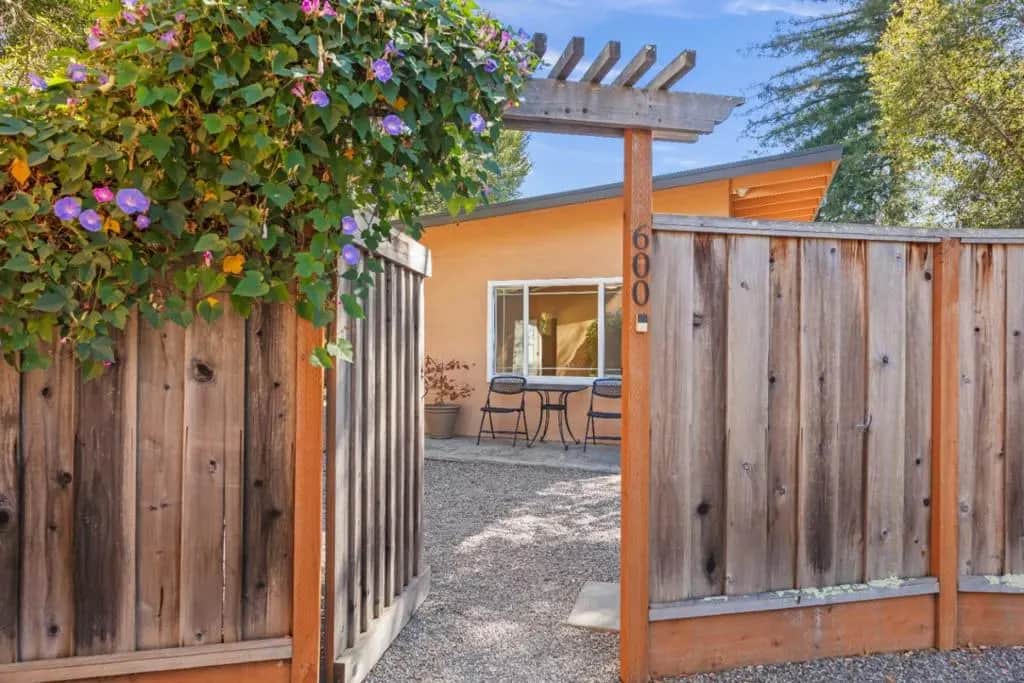 600 Graham Hill Road, Santa Cruz, CA — listing photo 1