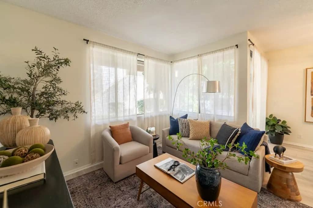 16211 Downey 92, Paramount, CA — listing photo 1