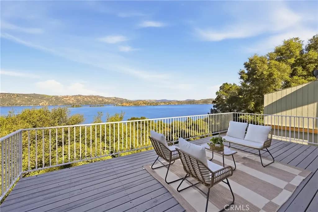 3113 S Lake Drive, Kelseyville, CA — listing photo 1