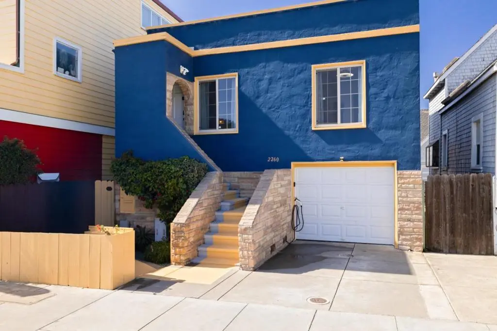 2260 Palmetto Avenue, Pacifica, CA — listing photo 1
