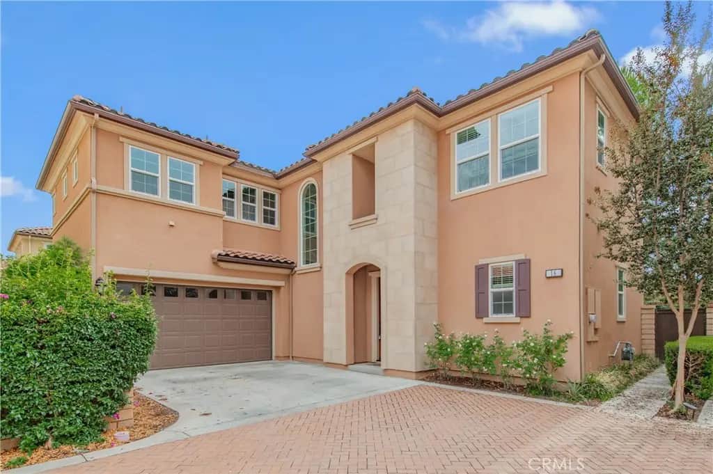 16 Seville, Lake Forest, CA — listing photo 1