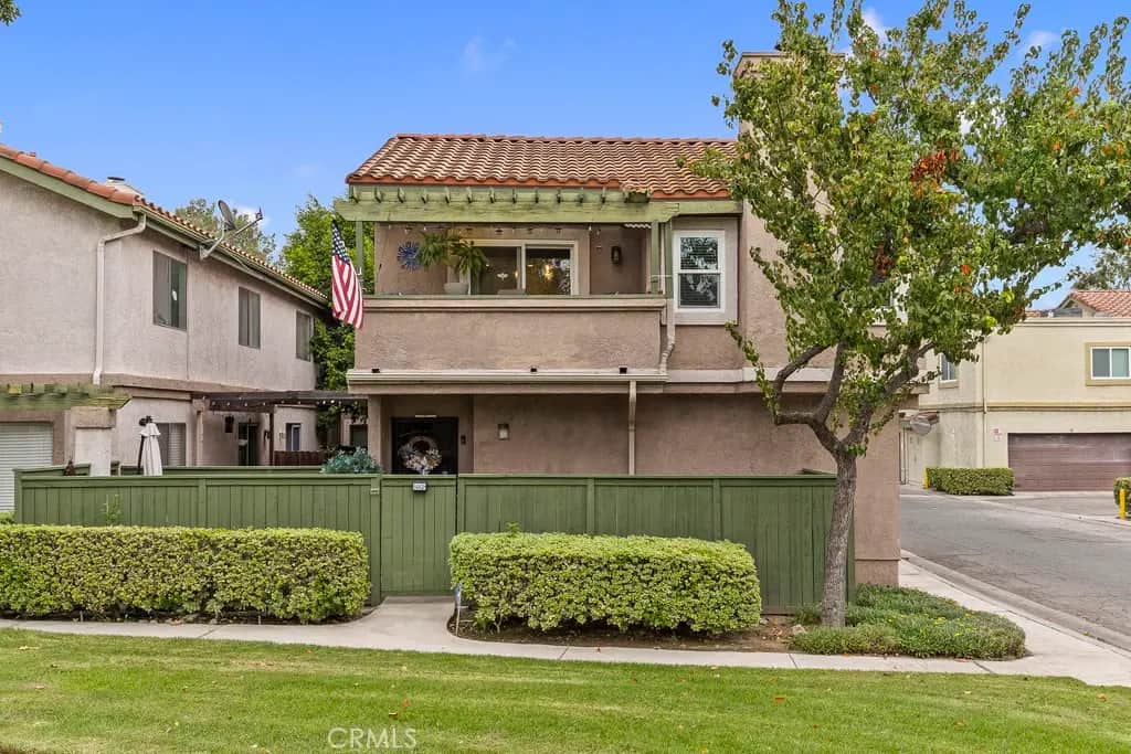 8462 Sunset Trail H, Rancho Cucamonga, CA — listing photo 1